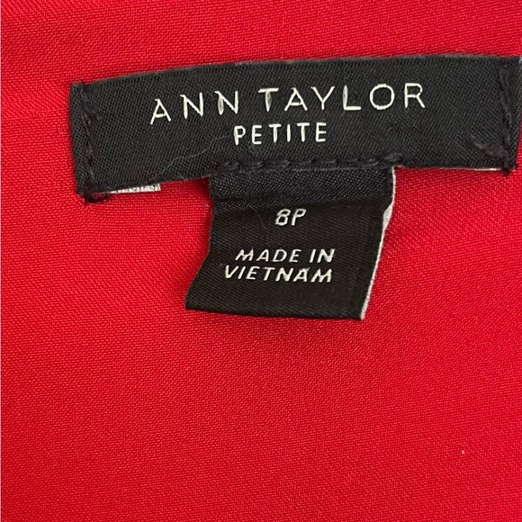 Ann Taylor side bottom sheath dress in red, women’s. - Picture 7 of 8